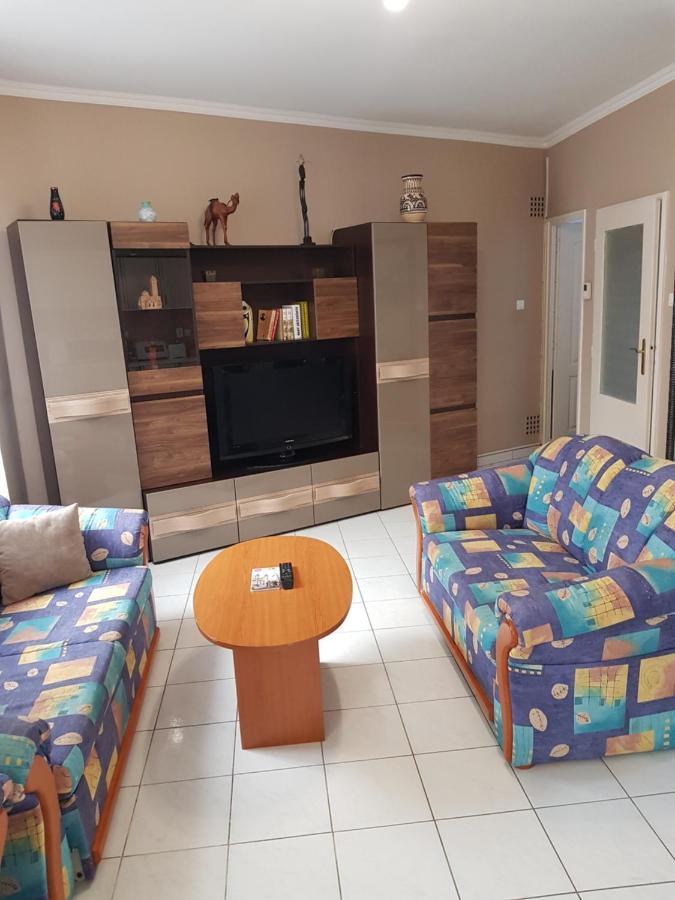 Апартаменты Belvarosi Apartman Эгер Экстерьер фото
